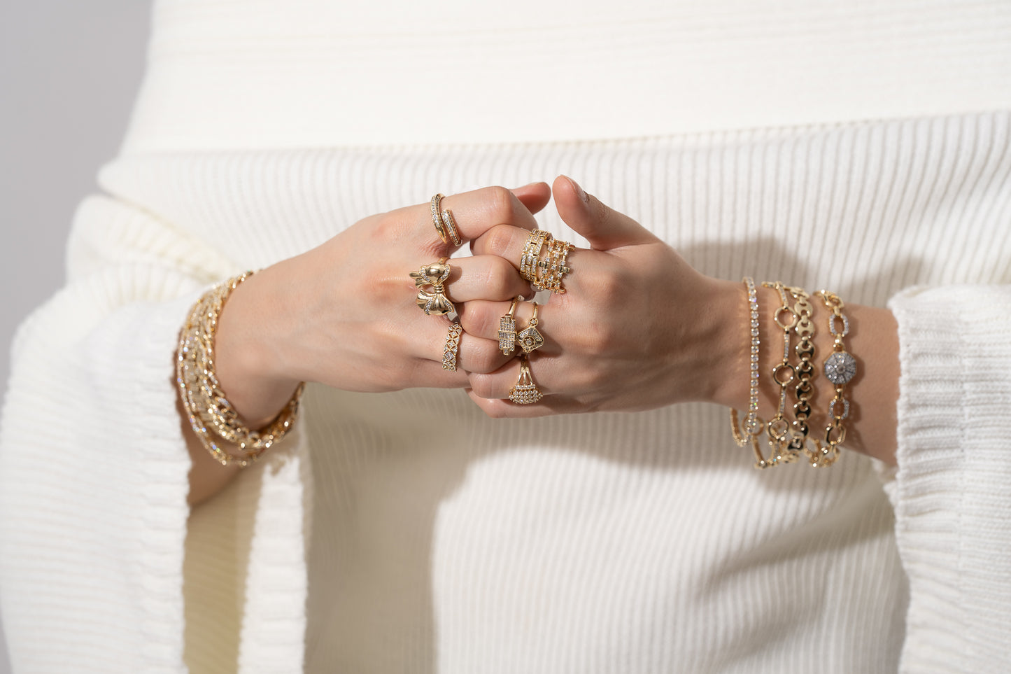 Golden Cricle Armband