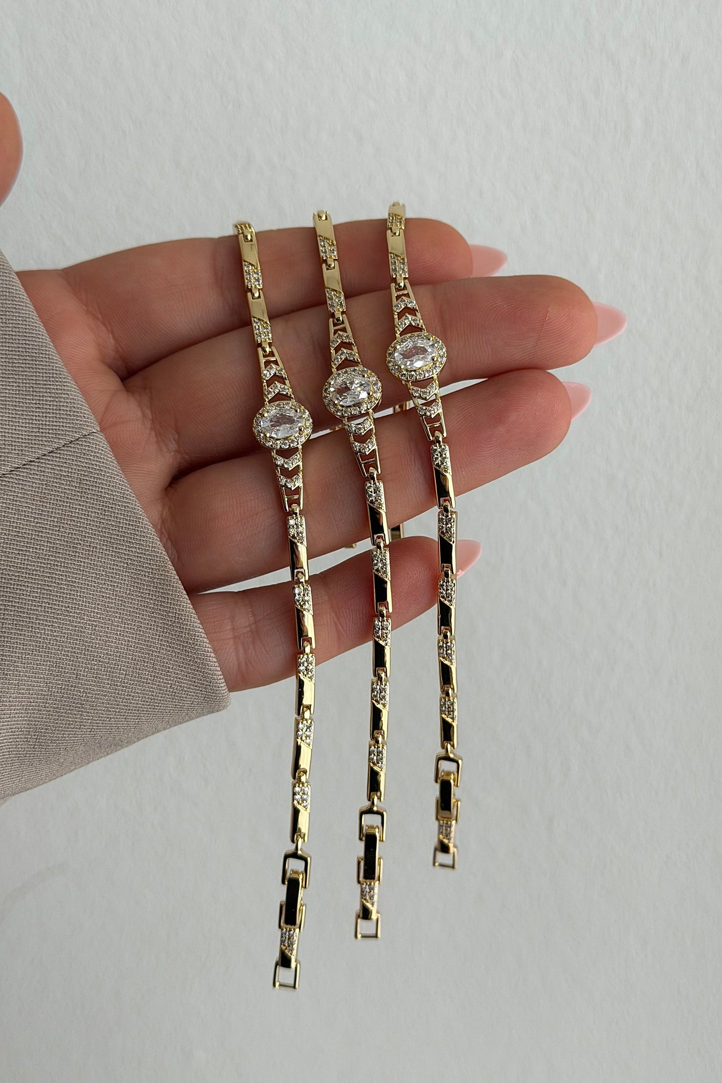 Nova Chain Armband