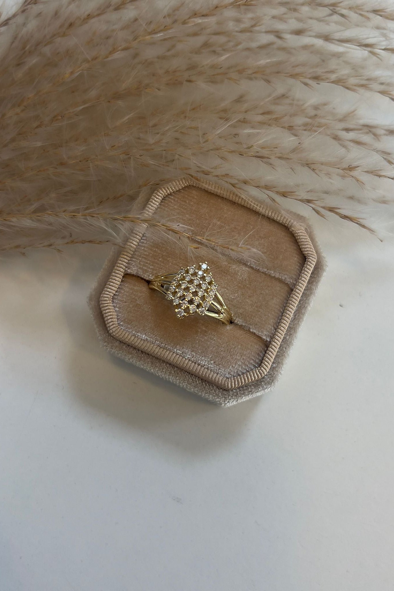 Meralia Ring