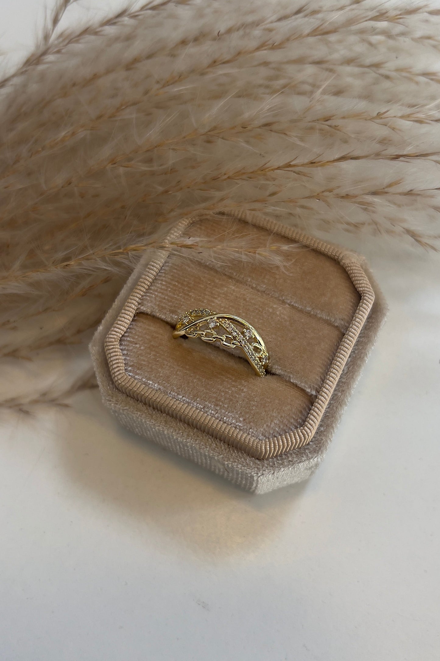 Flora Ring