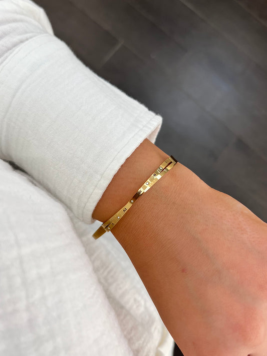 Numeral Thin Bangle