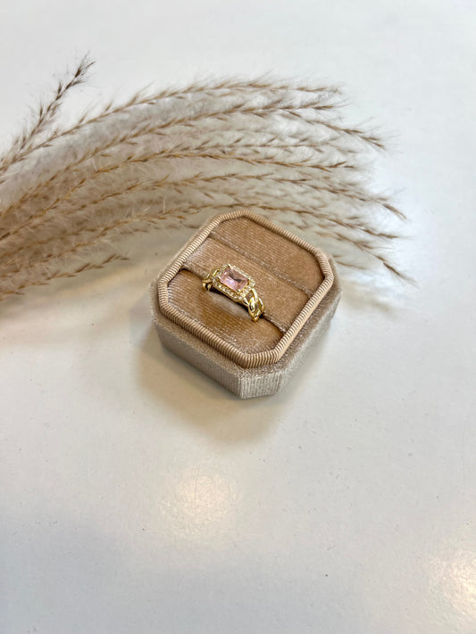 Ada Ring