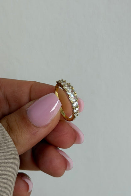 Saya Ring