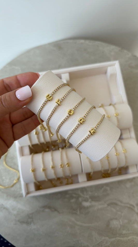 Tennis Letter Armband