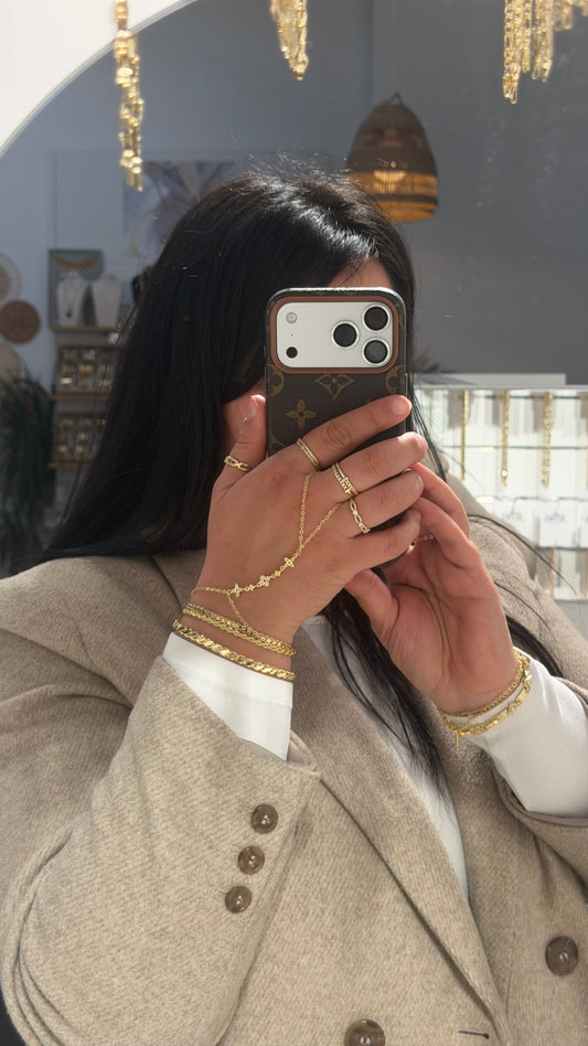 Sinem Handchain