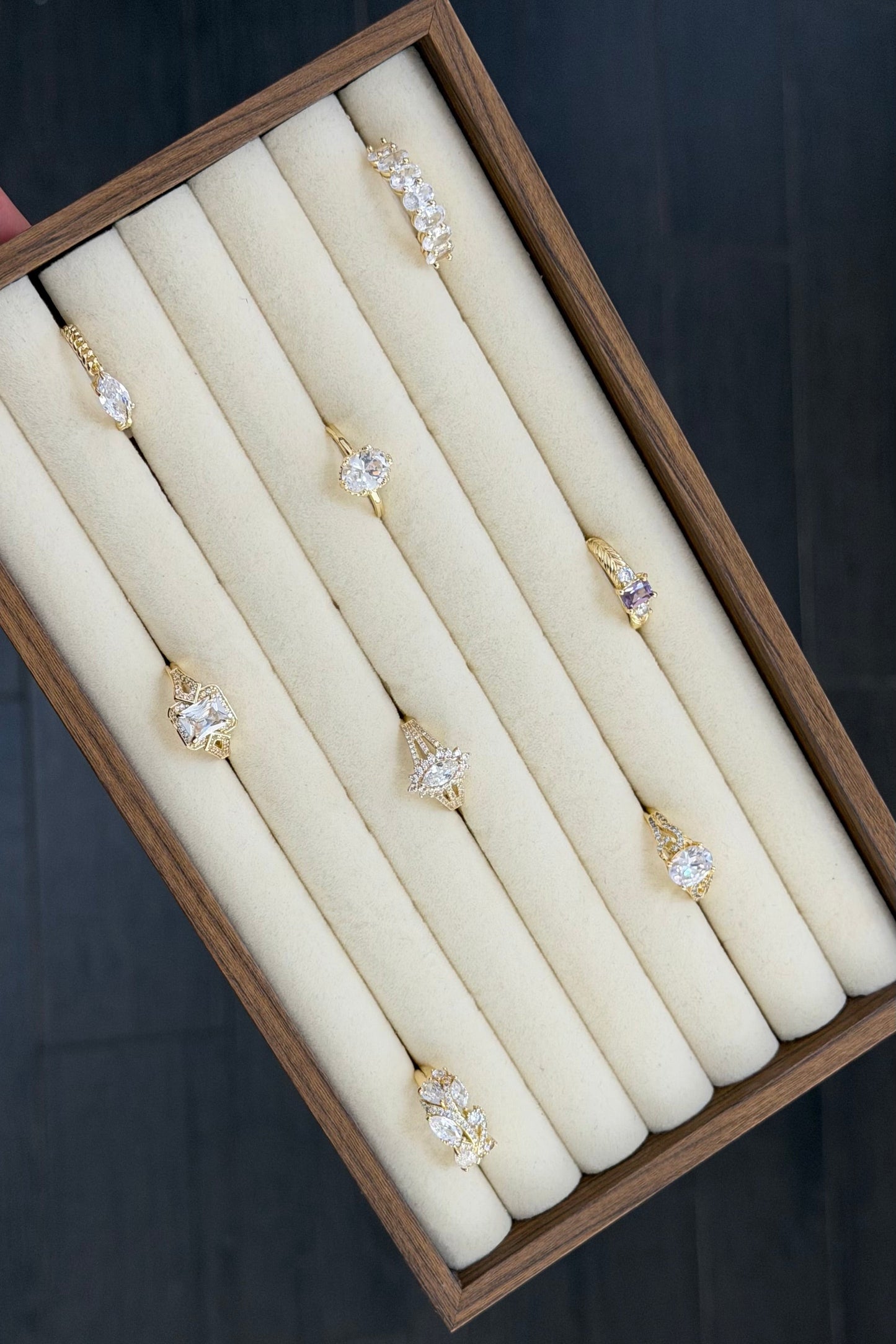 Elegance Ring