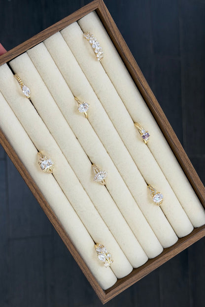Elegance Ring