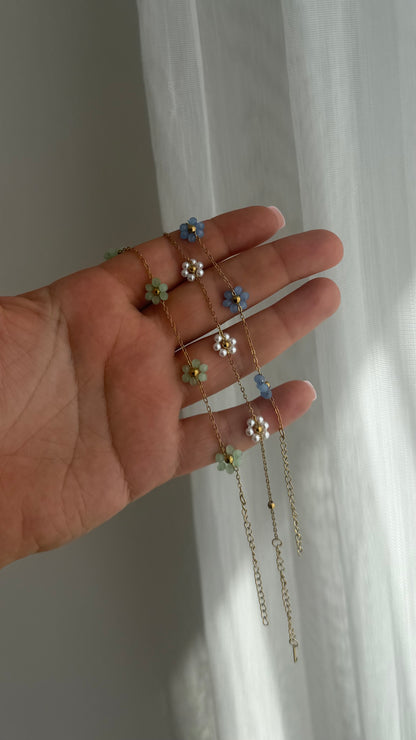 Flower Armband