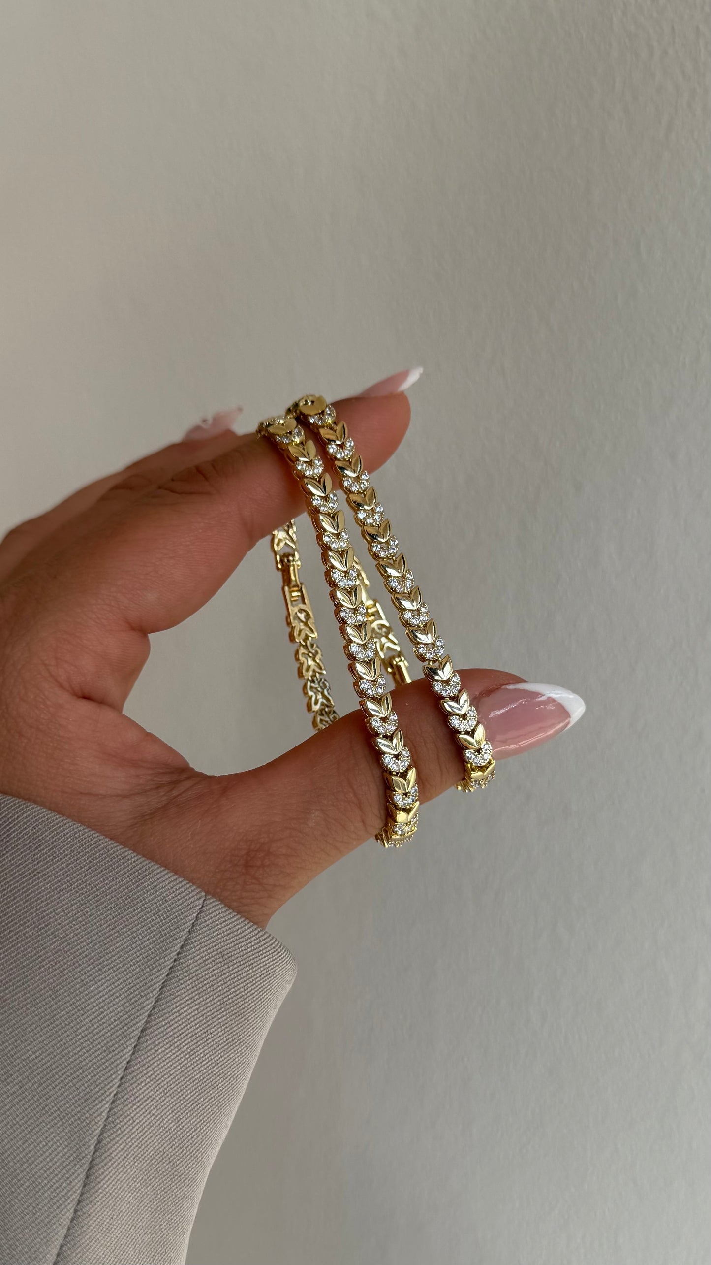 Golden Heart Armband