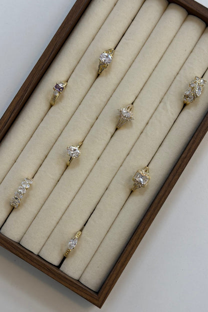 Elegance Ring