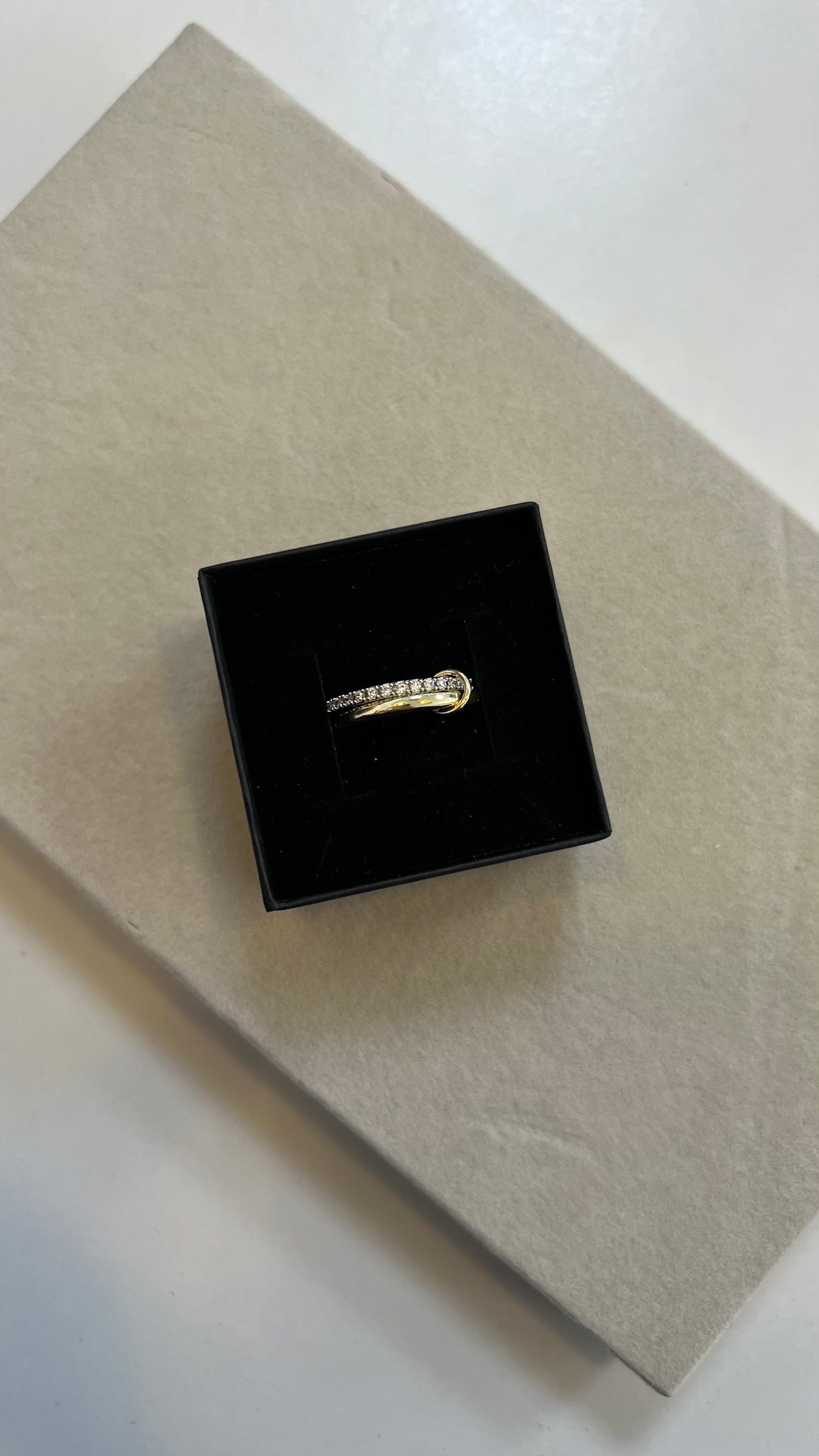 Layer Ring