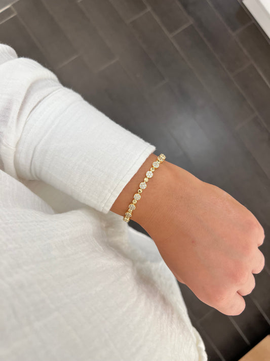 Circle Armband