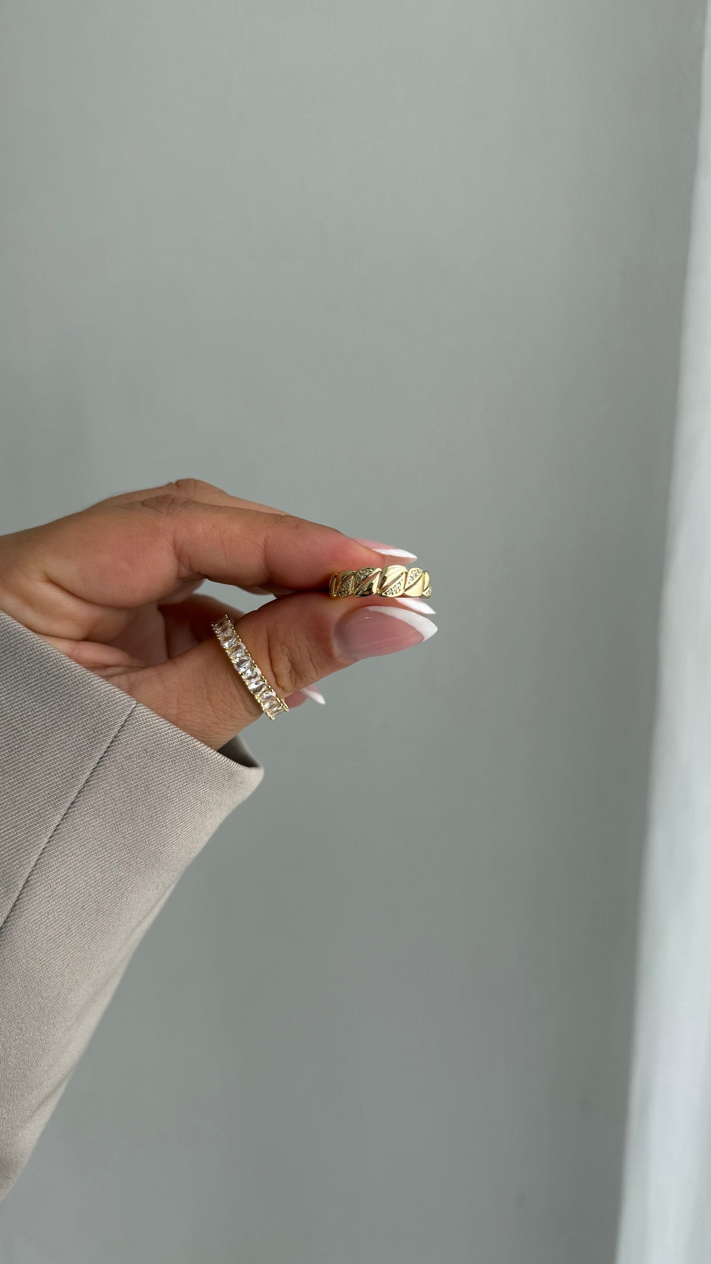 Luna Shine Ring