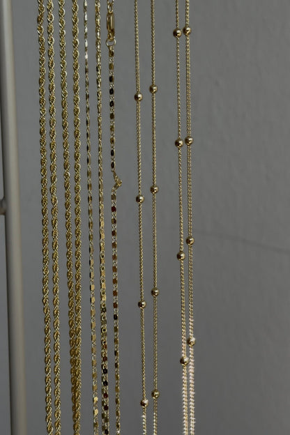Golden Dot Kette