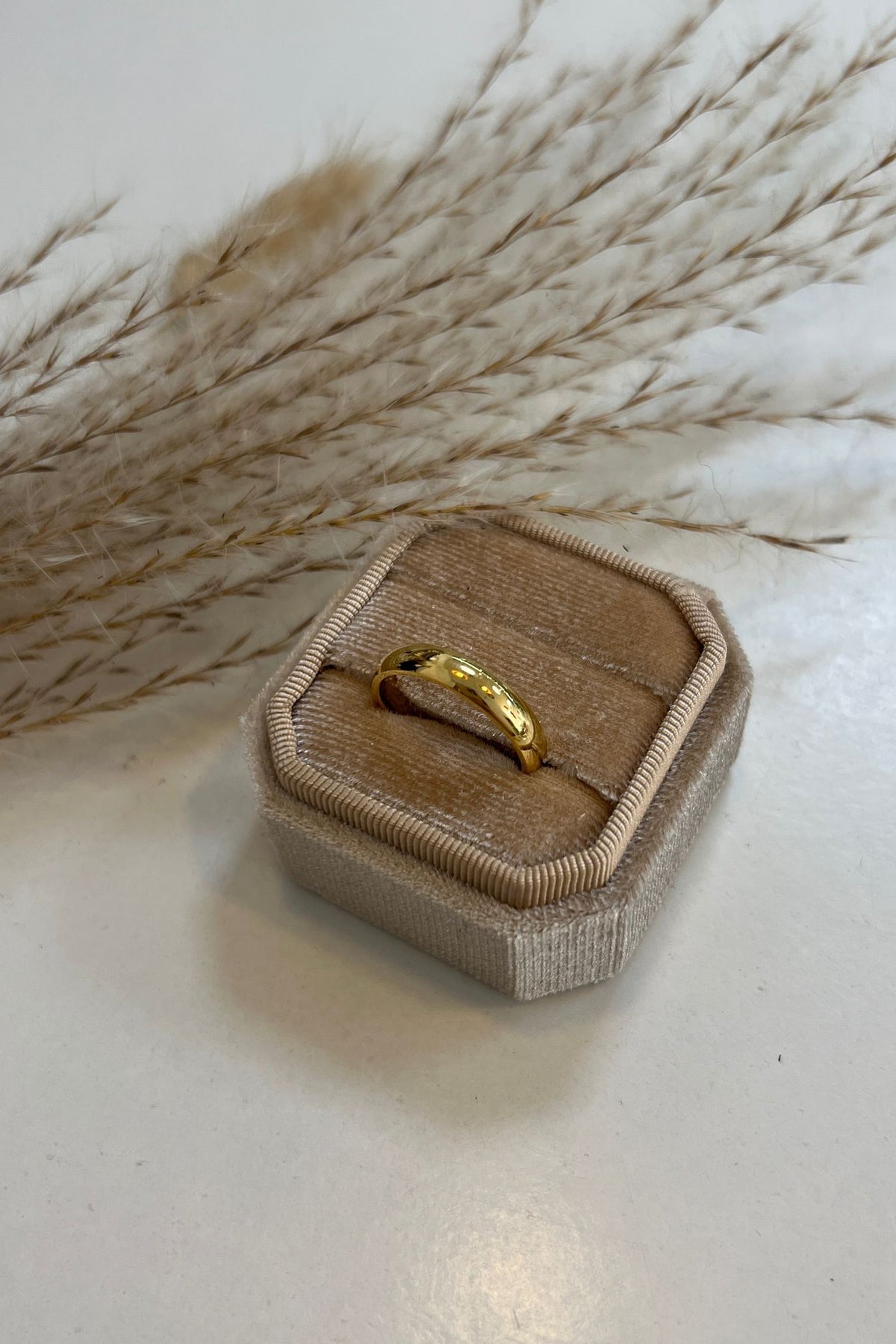 Thin Line Rings Thin Line Ring – Minel Jewelry